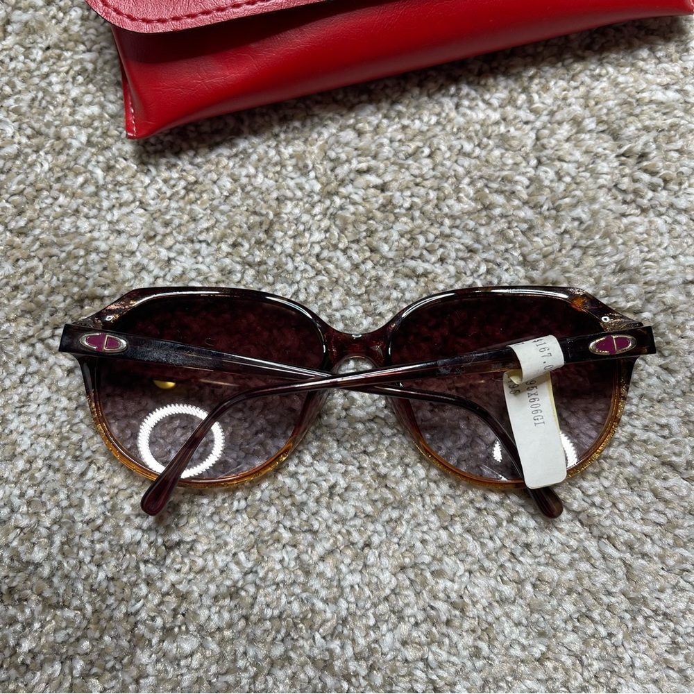 Vintage Christian Dior Sunglasses - Picture 2 of 4